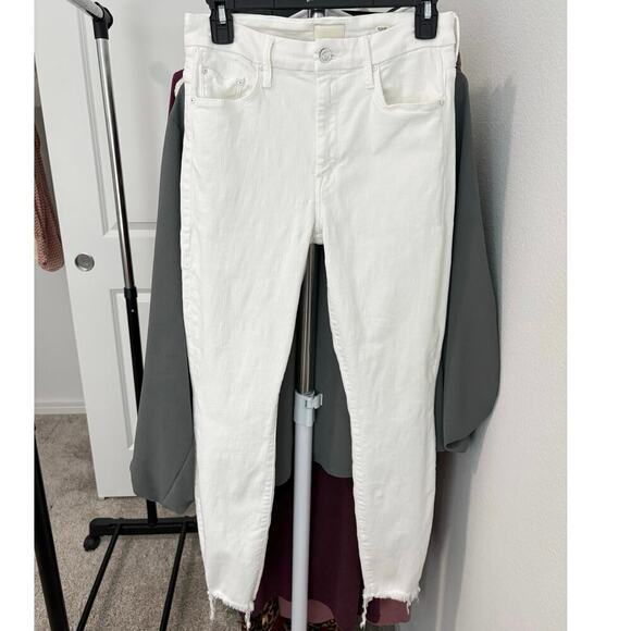 MOTHER High Waisted Looker Ankle Fray Jean in Fairest of Them All White - Picture 5 of 7